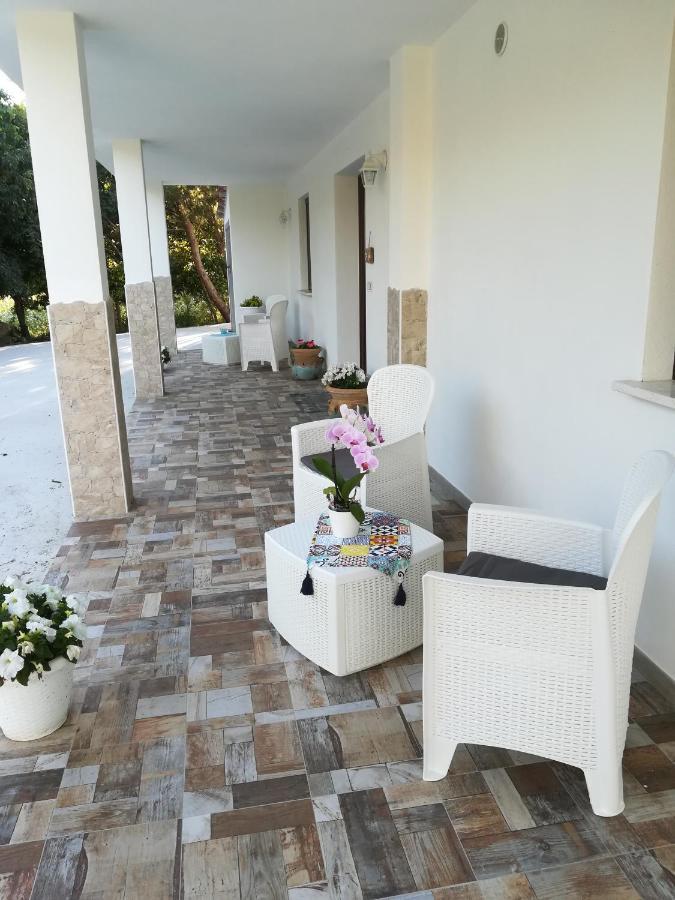 B&B Il Turchese Palmadula Exterior photo